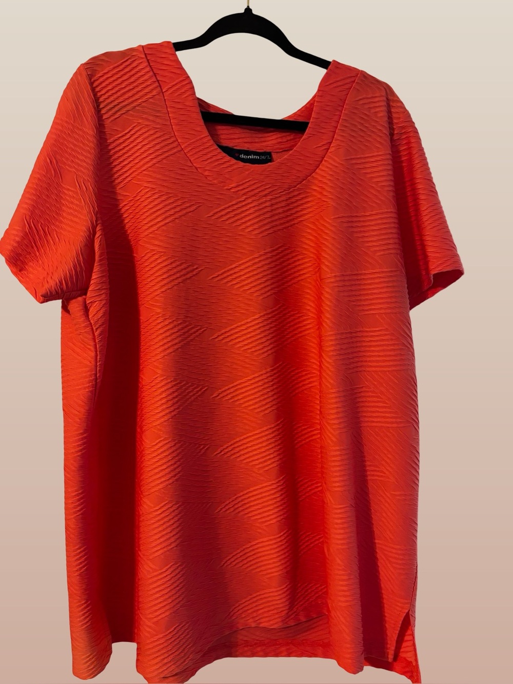 Denim 24/7 Textured Short Sleeve Tunic in Bright Orange